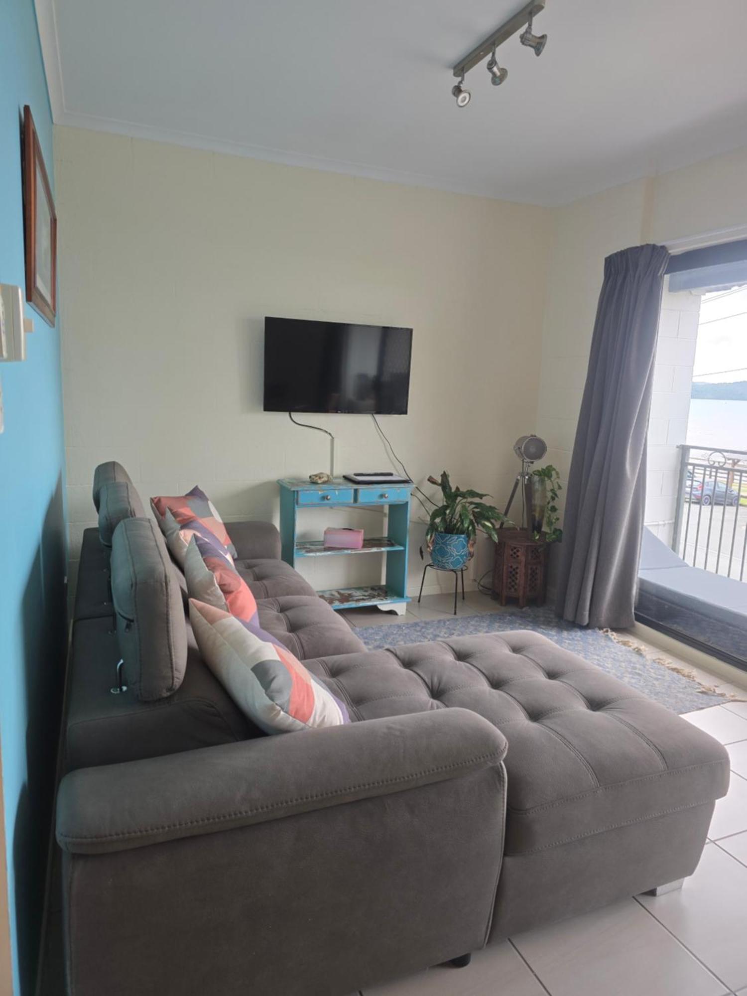 Whitsunday Waterfront Apartments Airlie Beach Dış mekan fotoğraf