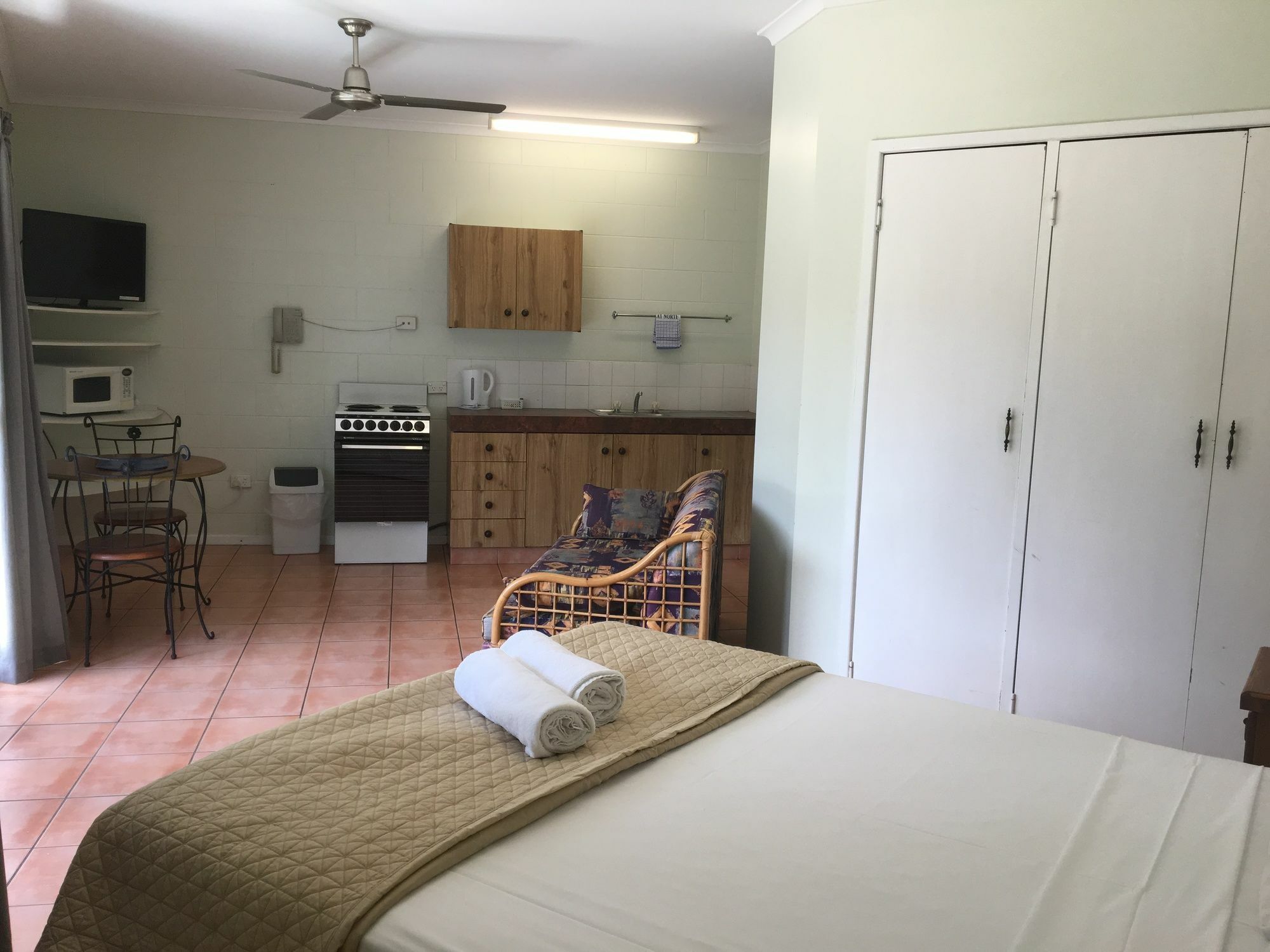 Whitsunday Waterfront Apartments Airlie Beach Dış mekan fotoğraf