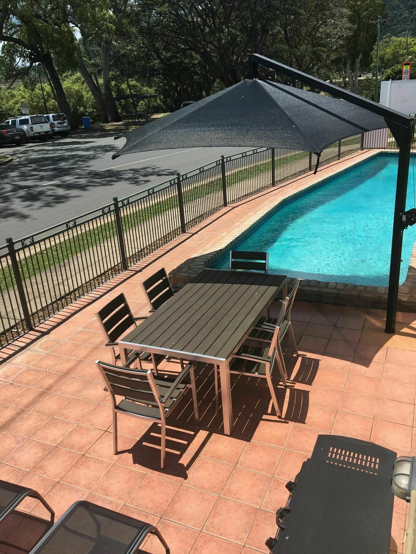 Whitsunday Waterfront Apartments Airlie Beach Dış mekan fotoğraf